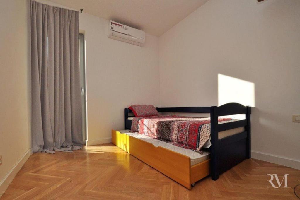 Ds Apartment دوبروتا المظهر الخارجي الصورة